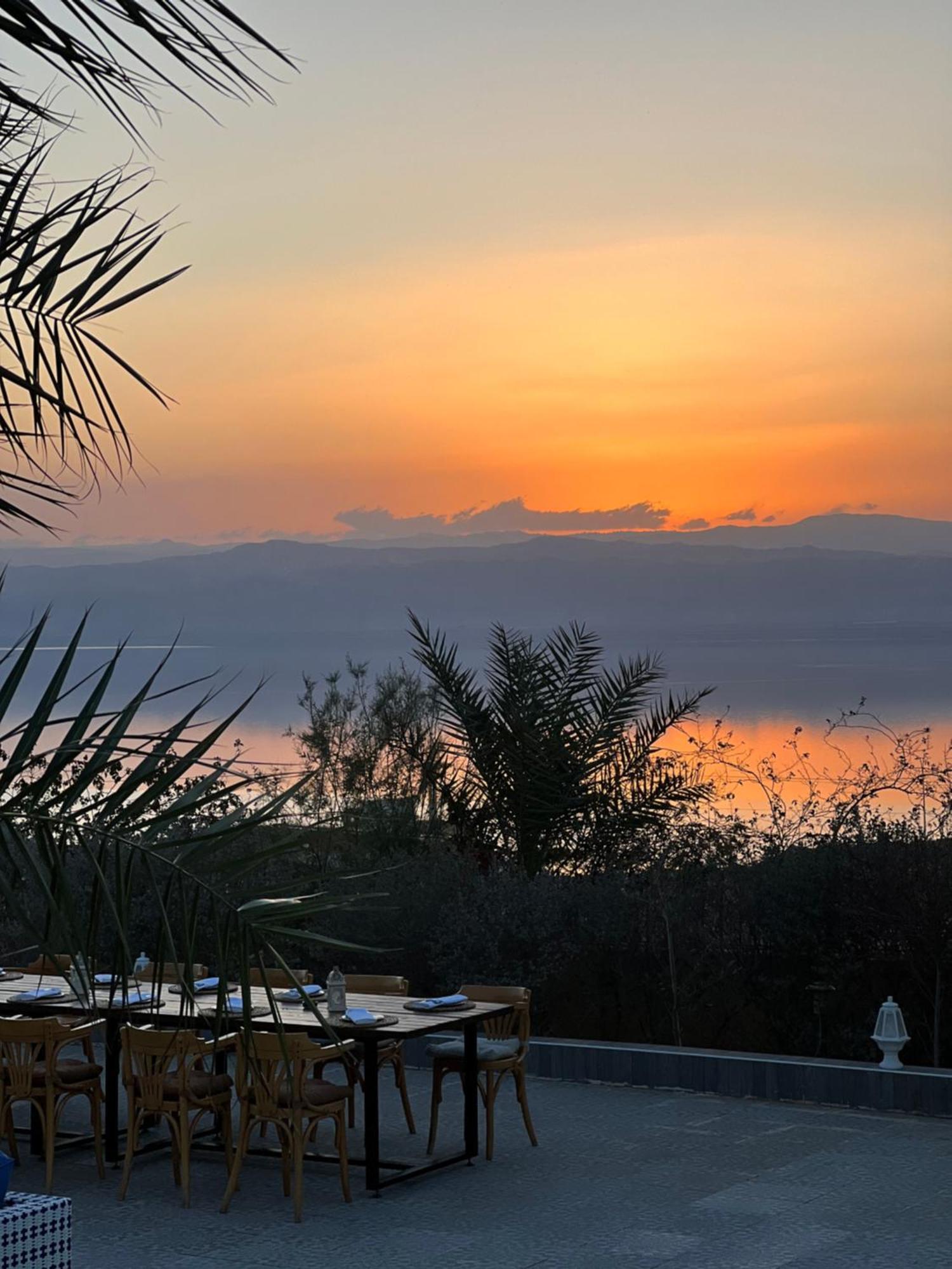 The Precious Guesthouse Sweimeh 외부 사진