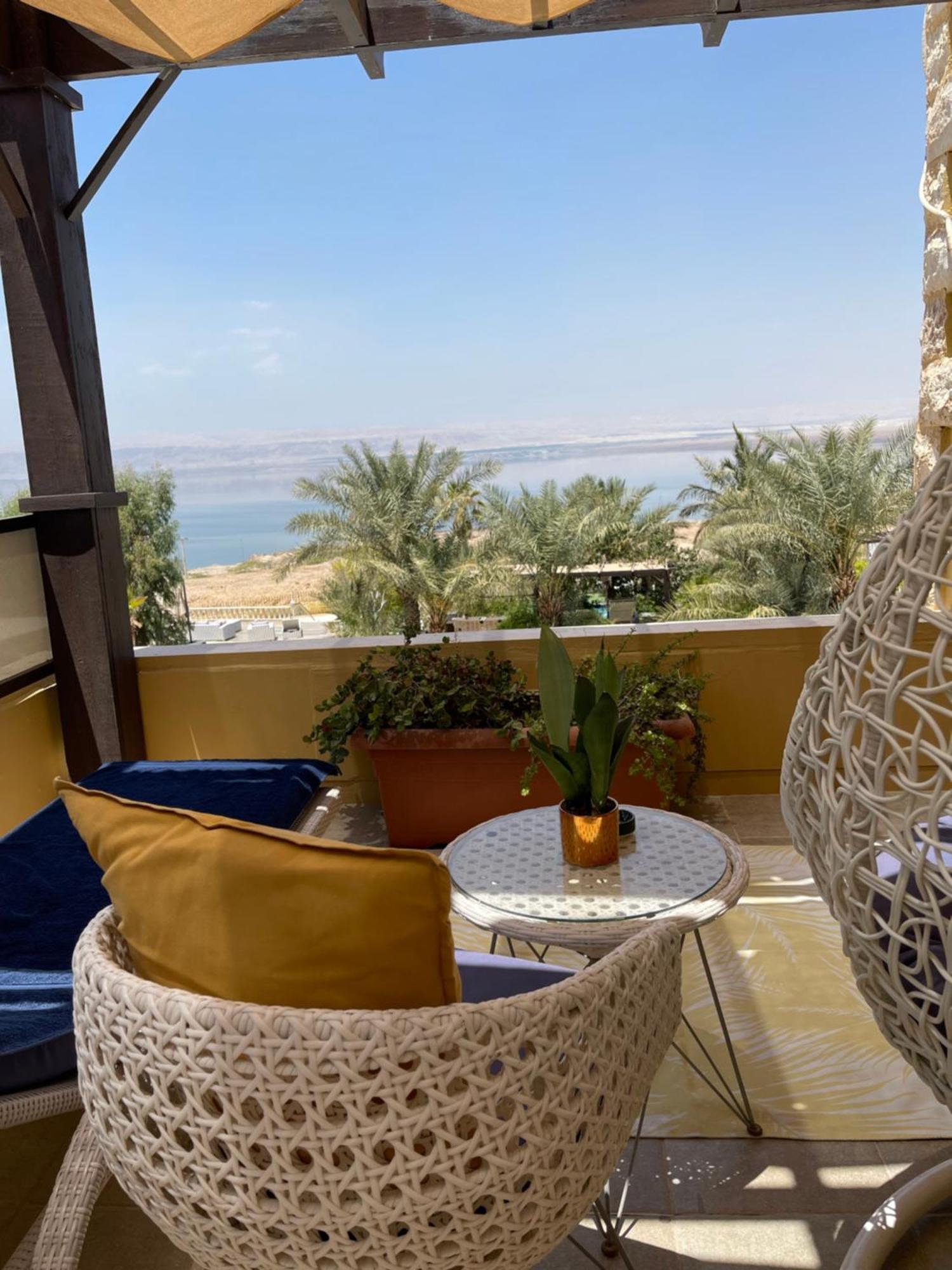 The Precious Guesthouse Sweimeh 외부 사진